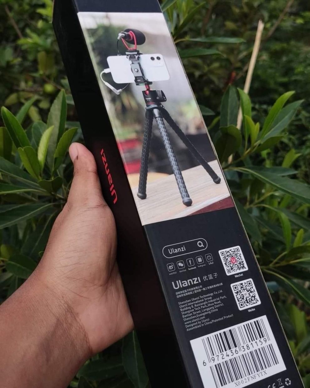 Ulanzi MT11 Octopus Tripod For DSLR Camera & Smartphones