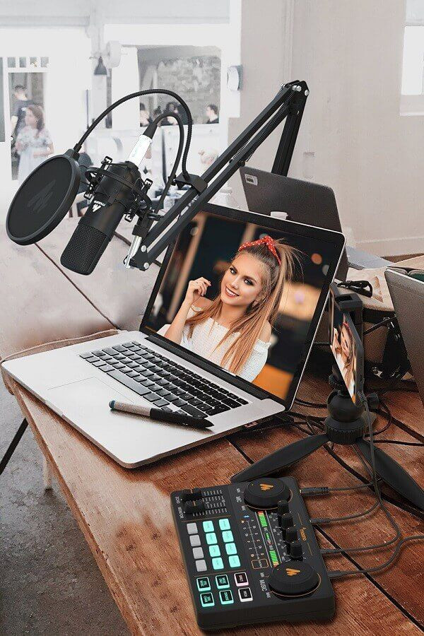 Audio Interface MAONOCASTER Lite AU-AM200 Portable All-In-One Podcast Production Studio
